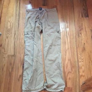 Women’s Comfortable but flattering prana drawstring cargo pants in medium